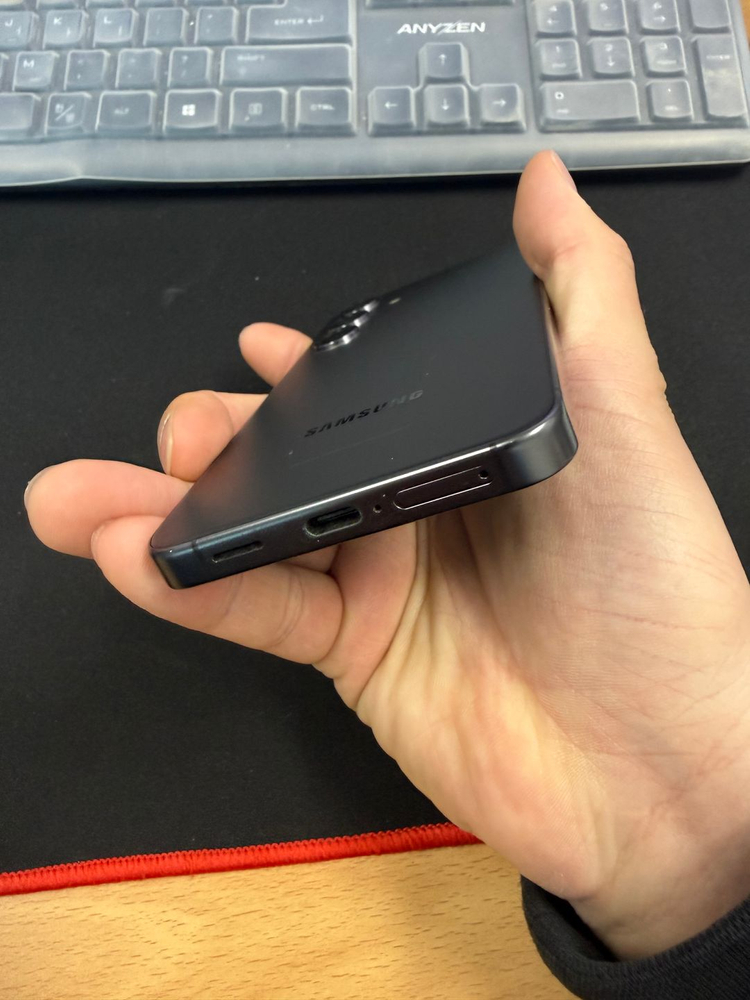 [특가한정판매] 갤럭시S24 256GB 가성비폰 꿀매물 중고폰 이미지