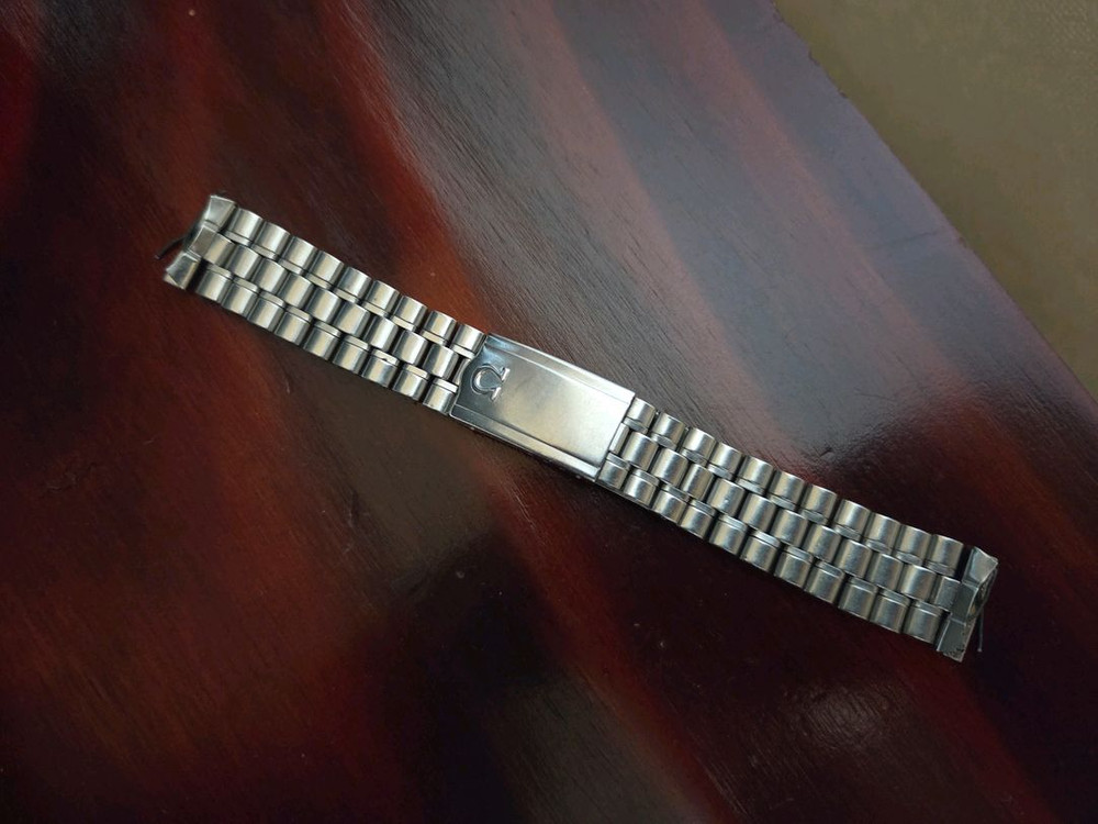 빈티지 오메가 코스믹 시계줄 이미지