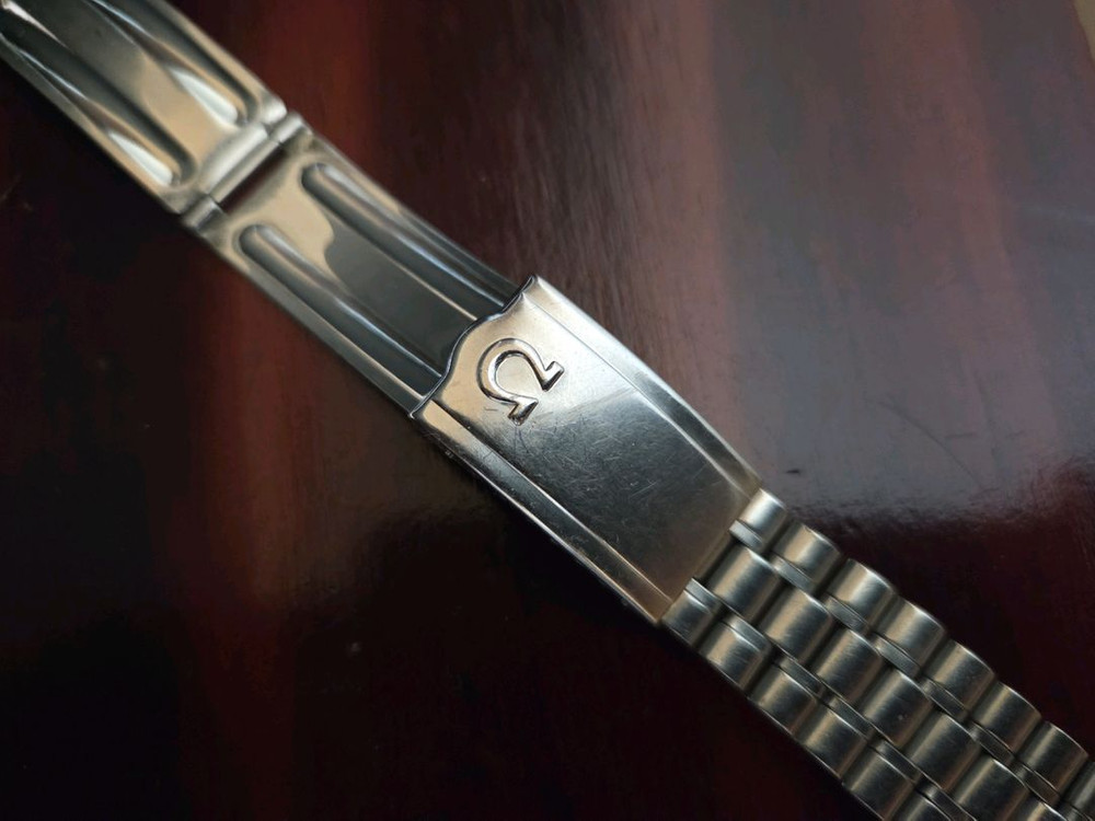 빈티지 오메가 코스믹 시계줄 이미지