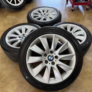 BMW f10 5시리즈 18인치 휠타이어 팝니다 이미지