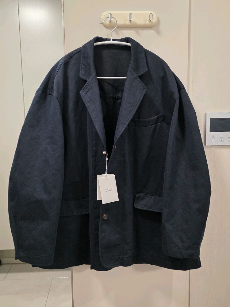 파사드패턴 린넨 커브드 슬리브 블레이저 네이비(새상품/택O) 이미지