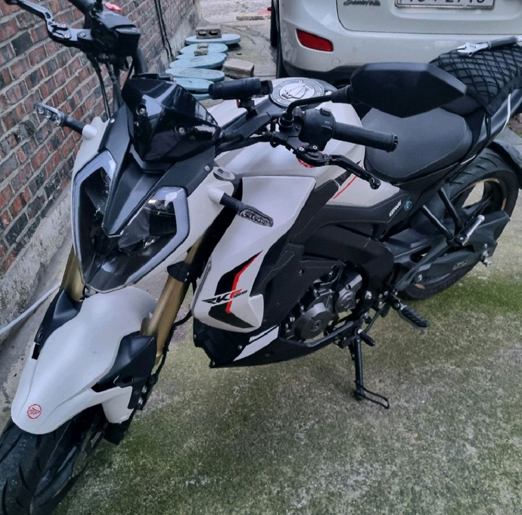 베넬리 RKF125 2023년식 판매합니다. 이미지