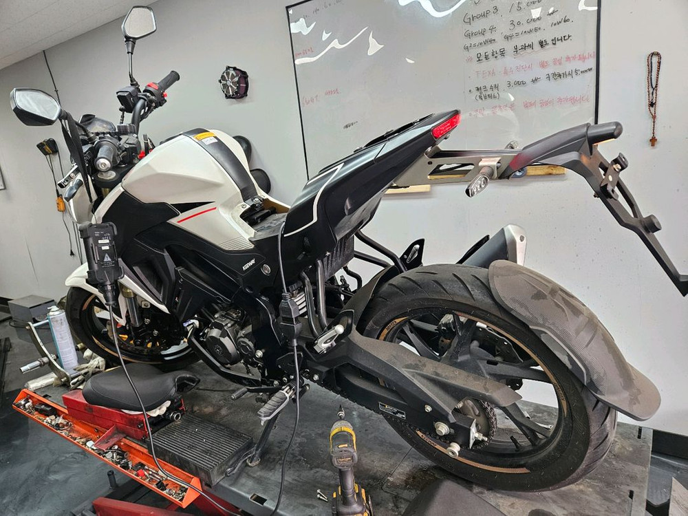 베넬리 RKF125 2023년식 판매합니다. 이미지