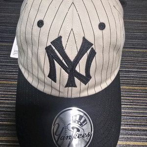 시그니처 스트라이프 언스트럭쳐 볼캡 뉴욕양키스 블랙 프리사이즈 새상품 이미지