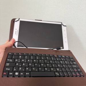 삼성 갤럭시탭 E8.0 SM-T375S 태블릿 이미지