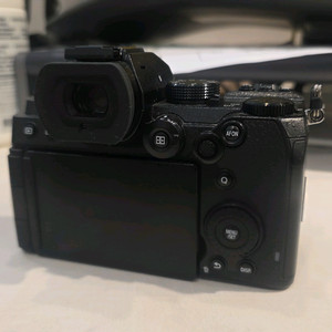 미러리스 카메라