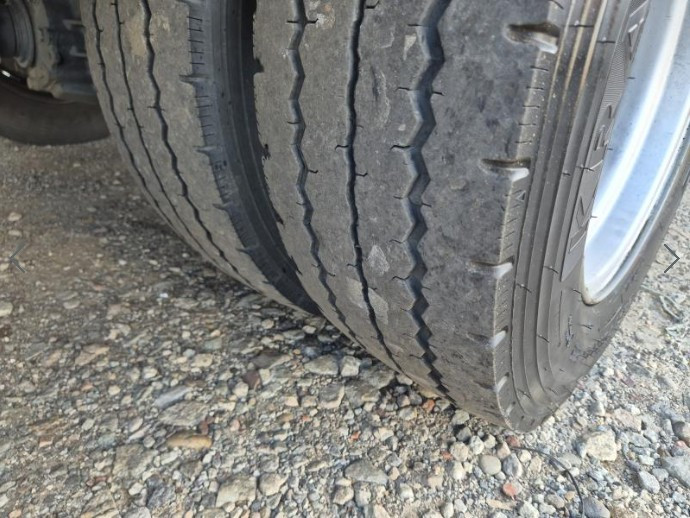 메가트럭 5톤냉장윙바디 이미지