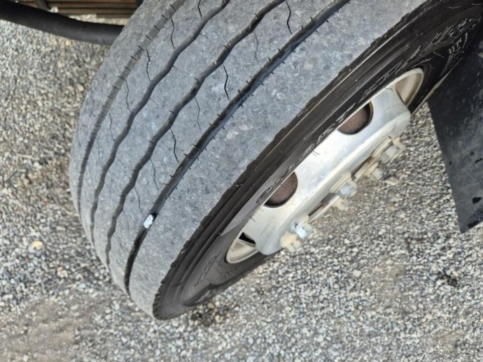 메가트럭 5톤냉장윙바디 이미지