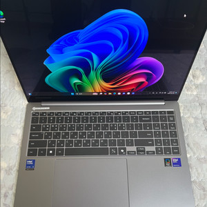 삼성 갤럭시북5프로 노트북 16인치 32기가 램 2테라 용량 판매 이미지