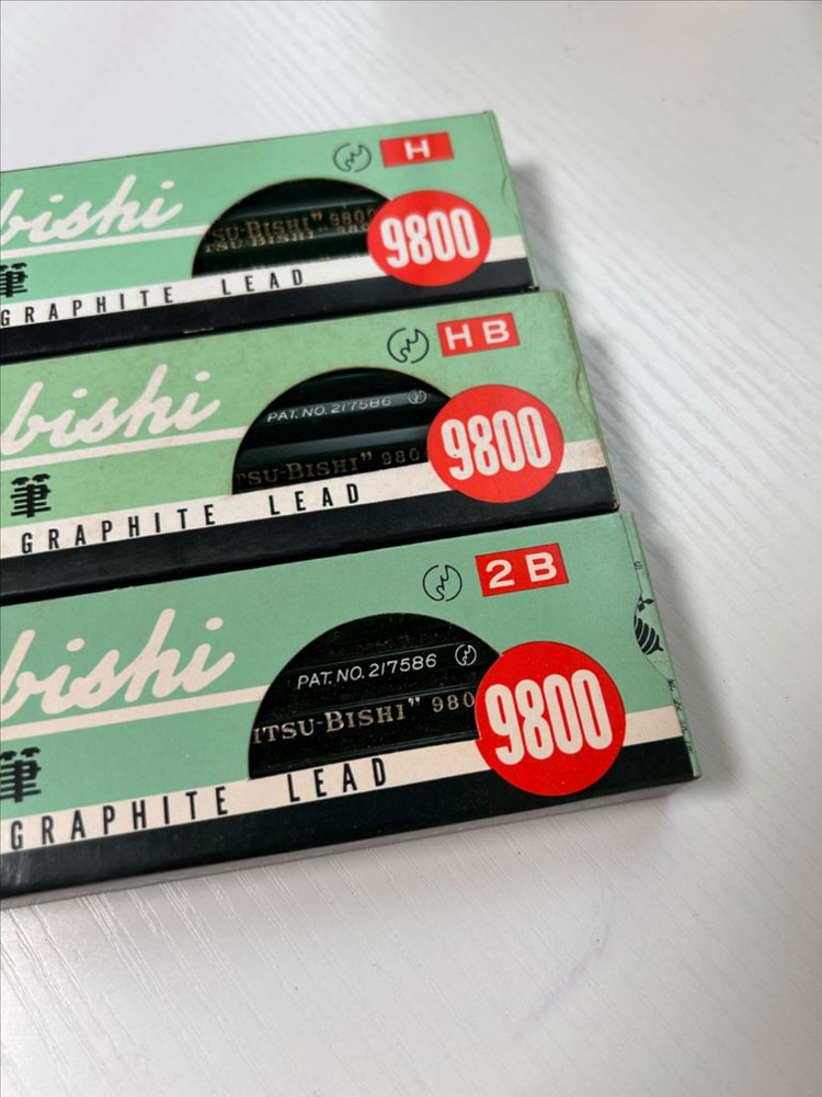 70년대 미쯔비시 9800연필 36자루 (경도 H, HB, 2B) 이미지