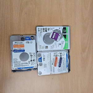 노트북용 2.5인치 HDD 하드디스크 SATA 1TB 3개 이미지