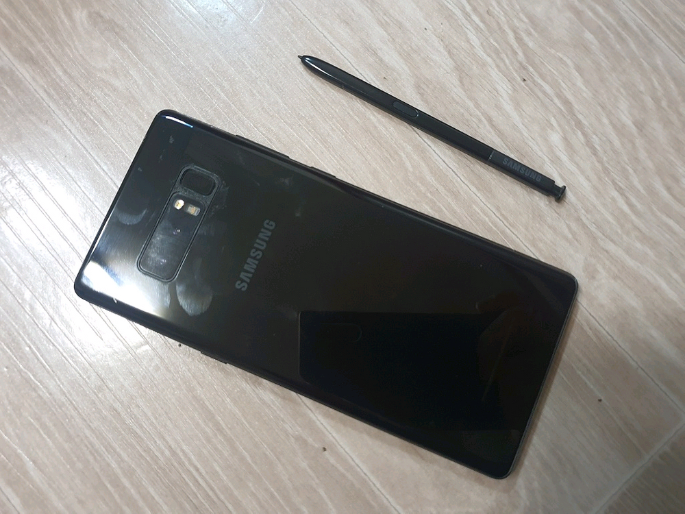 삼성 갤럭시 노트8 부품용 이미지