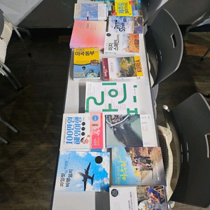 급매 여행관련 소설 책 20권 묶음 / 상태 좋음 / 싸게 정리 이미지