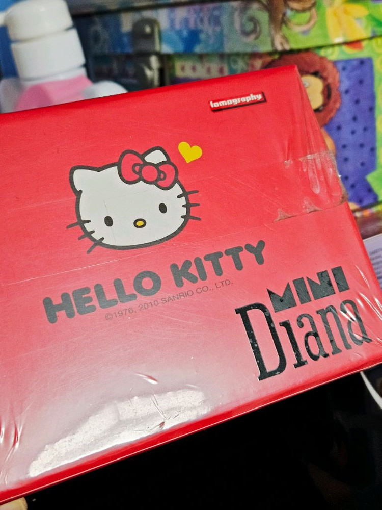 미개봉ㅡ헬로키티 미니 다이아나 필름카메라 ㅡmini diana 이미지
