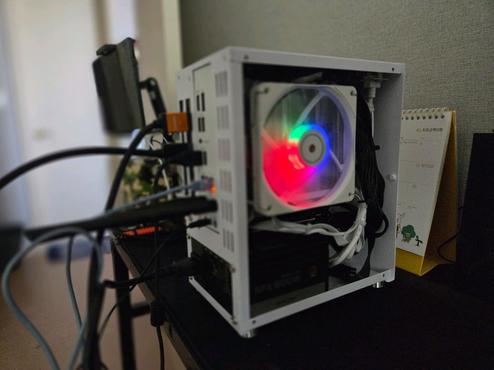 sff 미니pc 팝니다-7500x3d 9060xt 16g 이미지