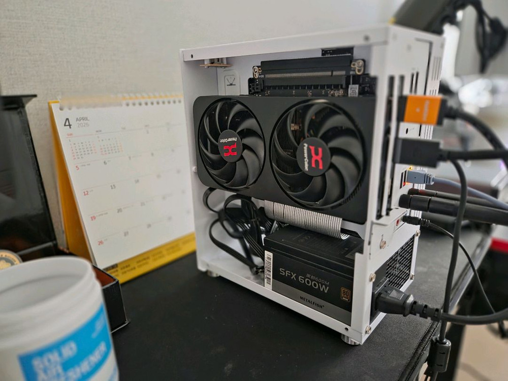 sff 미니pc 팝니다-7500x3d 9060xt 16g 이미지