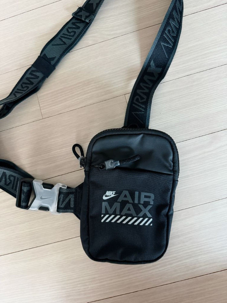 나이키 크로스바디백 블랙 이미지