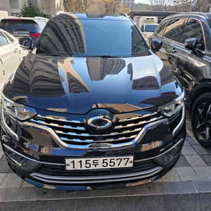 QM6 프리미에르 중형 SUV 이미지