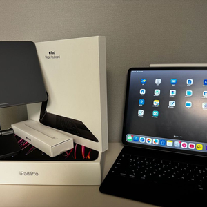아이패드 프로 12.9 6세대 128GB + 정품 키보드 + 애플펜슬 / 작년 리퍼 / 배터리 94% 이미지