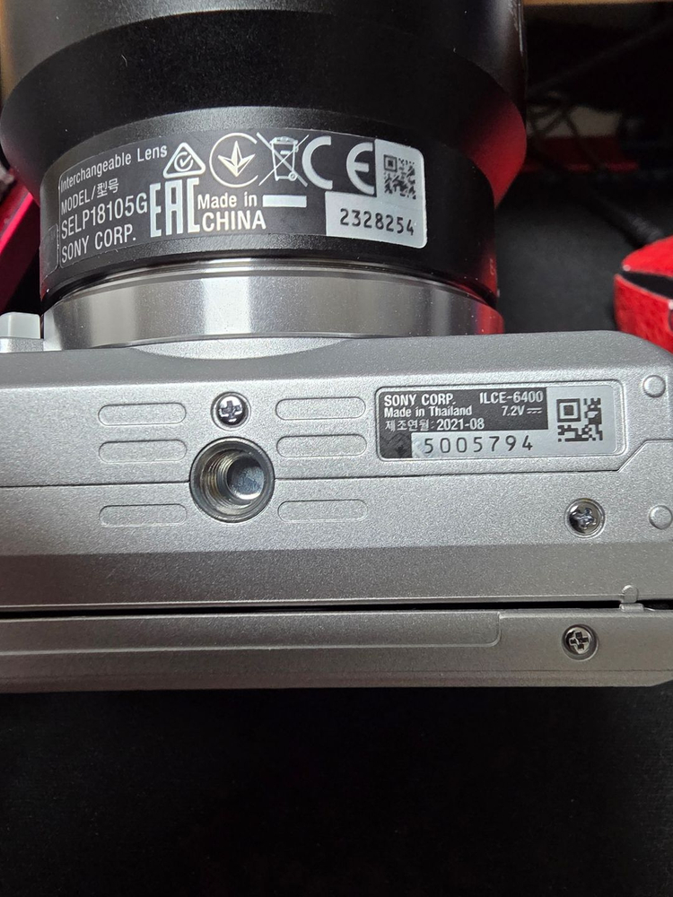 소니 a6400 실버 , 18 - 105렌즈 , 지윤 크레인m3 짐벌 , 내셔널 지오그랙픽가방 팔아요 이미지