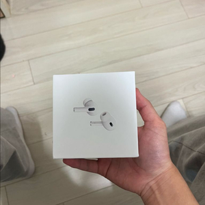 에어팟 프로2 USB-C 이미지