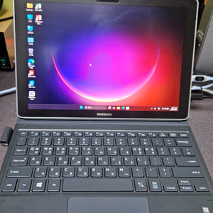 갤럭시북12.0 노트북.터치스크린 태블릿모드 풀박 상태정말좋음 이미지