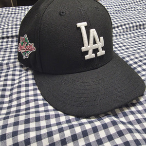 뉴에라 59fifty 월드투어 이미지