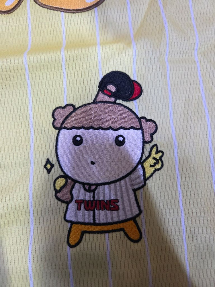 LG트윈스 x 마루는 강쥐 콜라보 유니폼 95사이즈 이미지