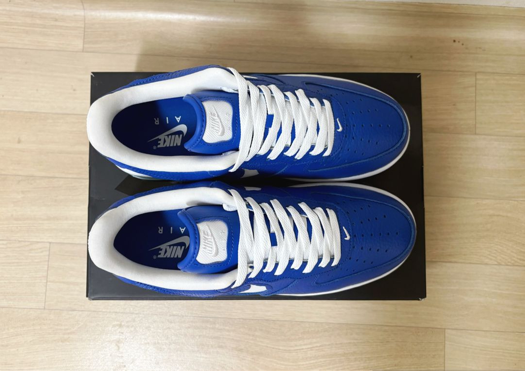 [270] 나이키 에어포스 1 블루 스니커즈 이미지