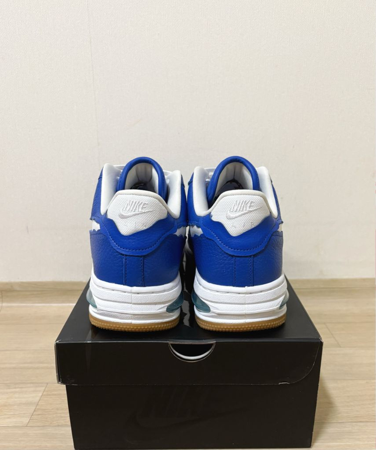 [270] 나이키 에어포스 1 블루 스니커즈 이미지