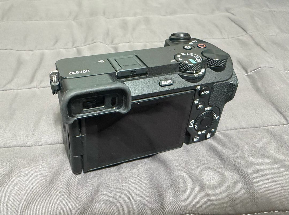 소니 a6700 바디 이미지