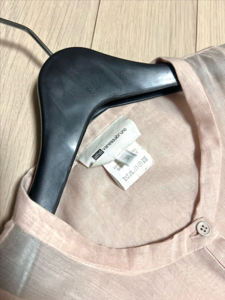 바네사브루노아떼 쉬폰 플리츠 투피스 블라우스 미니스커트 셋업 세트 치마 날개 민소매 나시 핑크베이지 여리핏 데이트룩 이미지