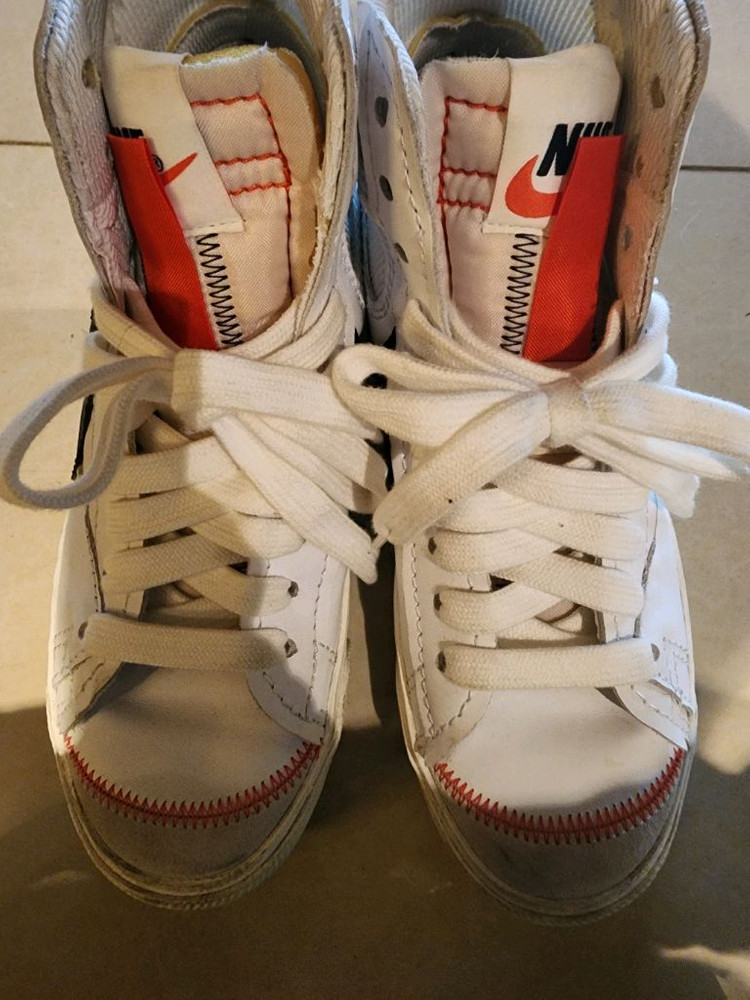 NIKE 나이키 블레이저 미드77 흰검 스니커즈 275mm 농구화 운동화 이미지