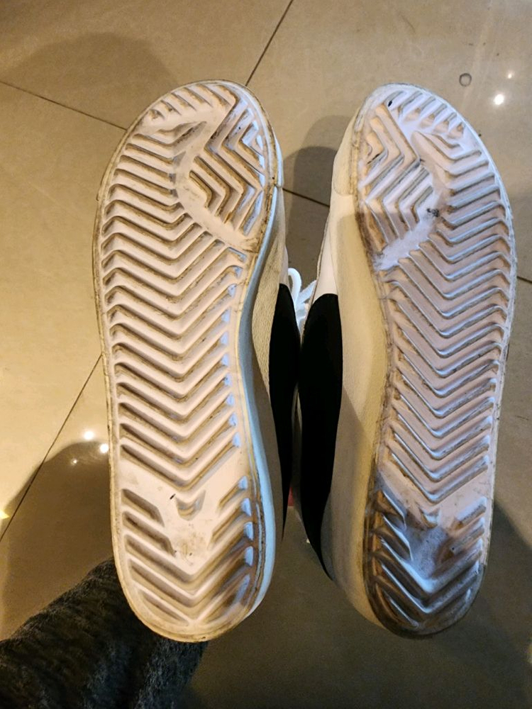 NIKE 나이키 블레이저 미드77 흰검 스니커즈 275mm 농구화 운동화 이미지