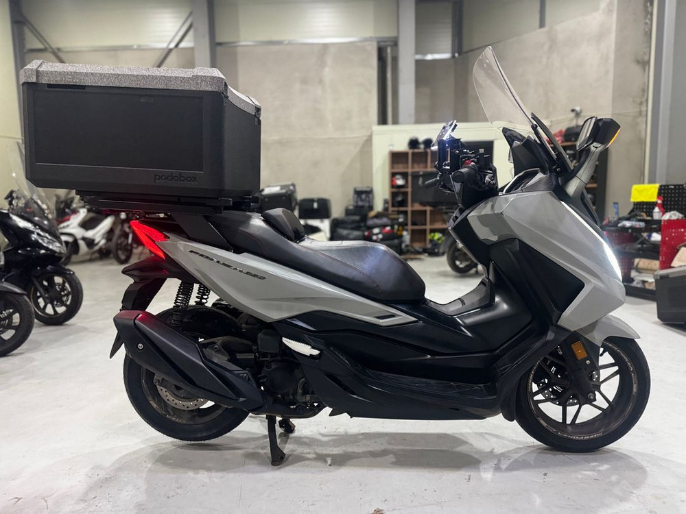 혼다 포르자350 25년식 3만Km 정비완료 판매합니다. 이미지