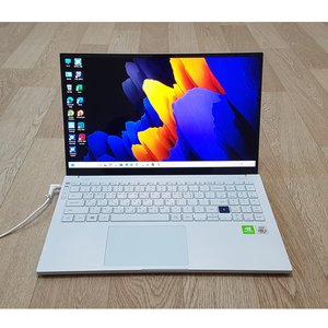 삼성 이온 노트북 NT950XCJ 판매합니다 이미지