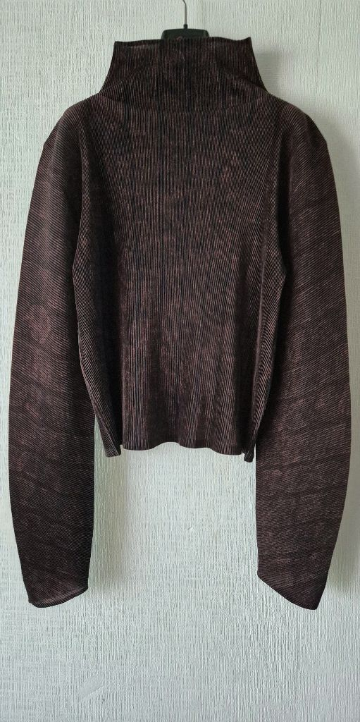 정품 이세이미야케 플리츠플리즈 하이넥탑 외 일제옷 3종 이미지