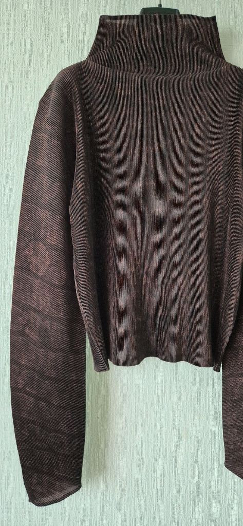 정품 이세이미야케 플리츠플리즈 하이넥탑 외 일제옷 3종 이미지