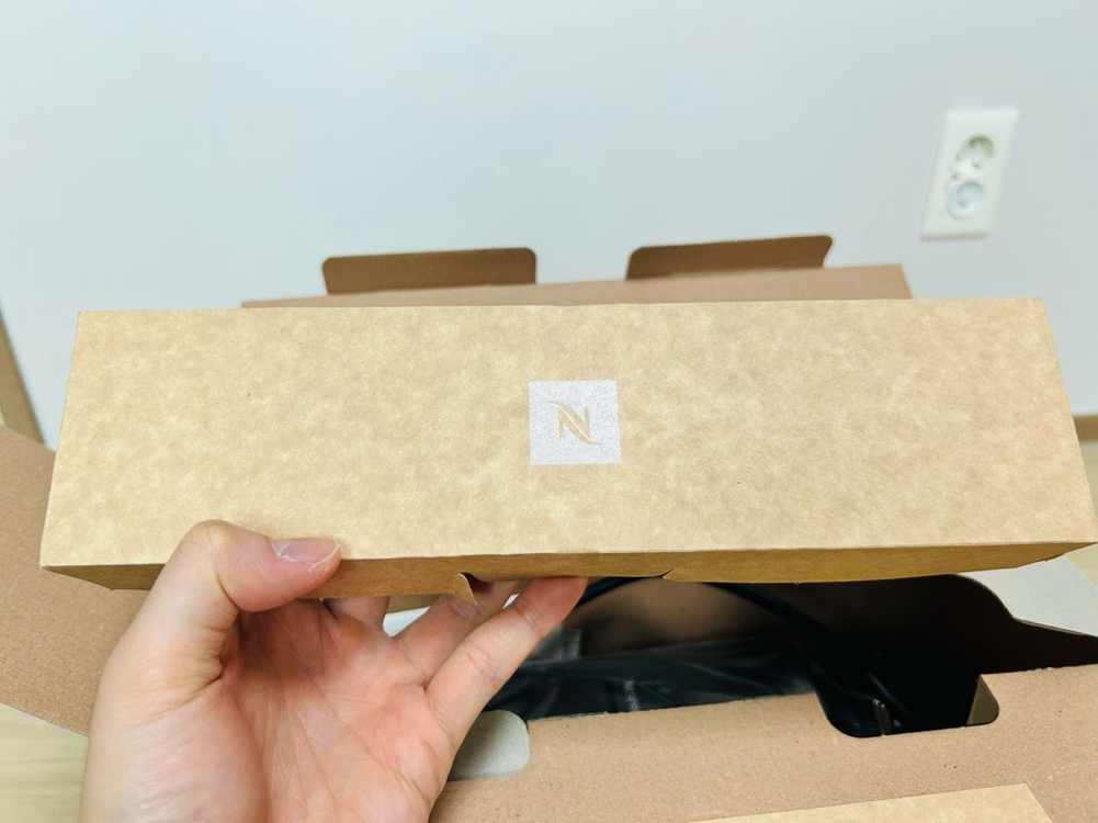 네스프레소 에센자 미니 C30 커피머신 새상품 판매합니당~ 이미지