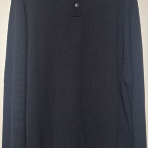 100-105)하프크라이즈 레이아웃 레글런 니트 이미지