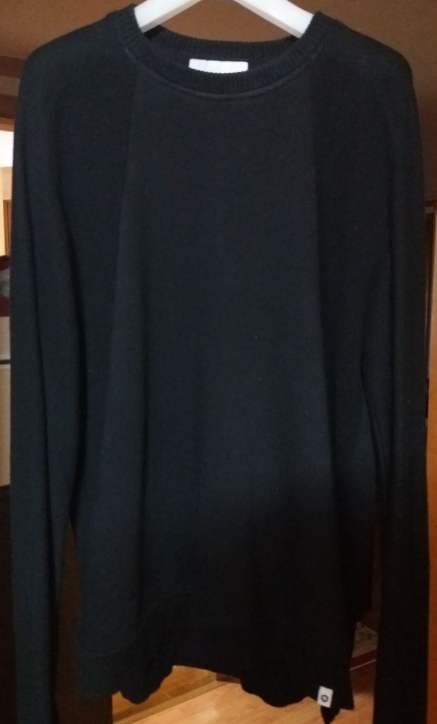 100-105)하프크라이즈 레이아웃 레글런 니트 이미지