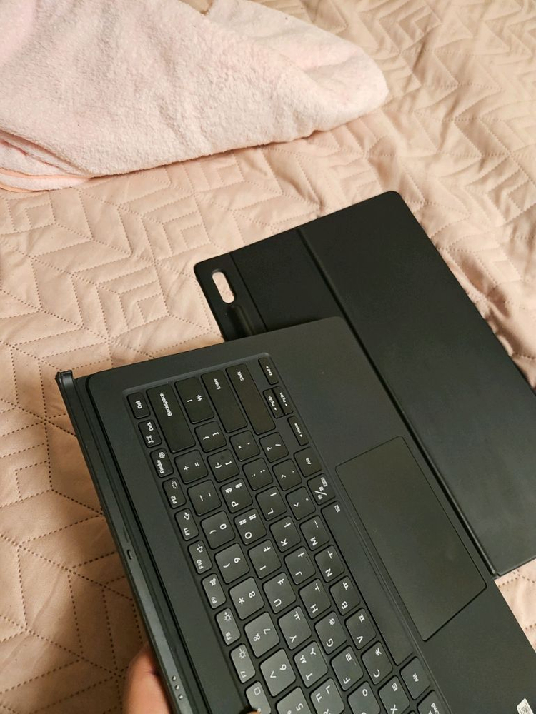 갤럭시탭s8울트라 키보드북커버 중고 (안심결제 가능) 이미지