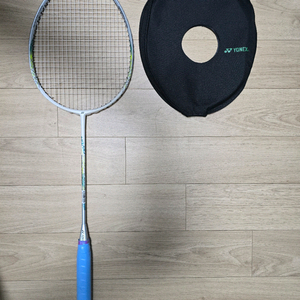 [S급l보증Ol택포] 요넥스 나노플레어 555 (4Ul장력:27) 판매합니다. 이미지