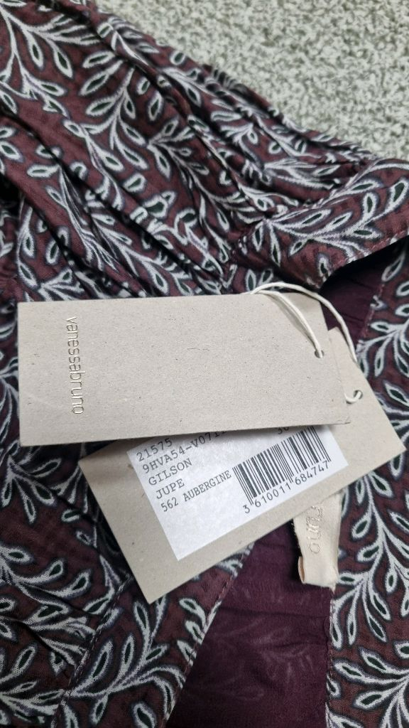 바네사브루노 롱스커트 이미지