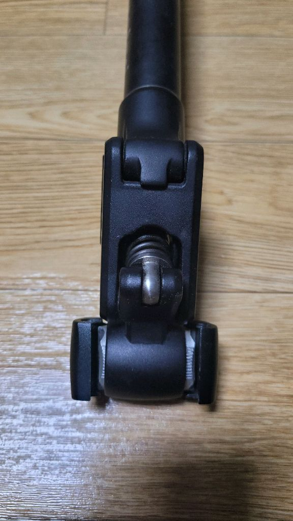 사토리 싯포스트 서스펜션 이미지