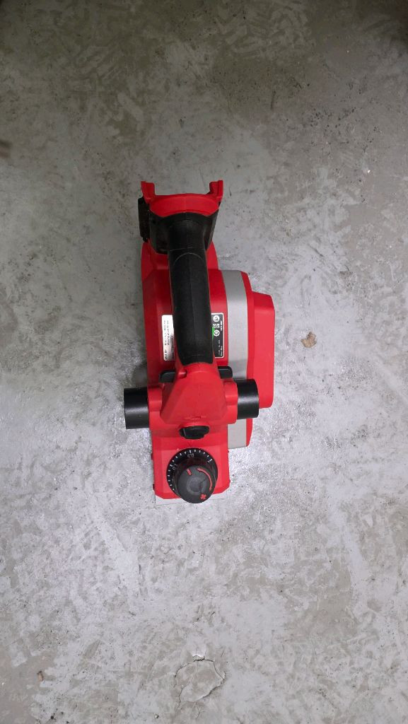 밀워키 충전대패 m18 bp 이미지