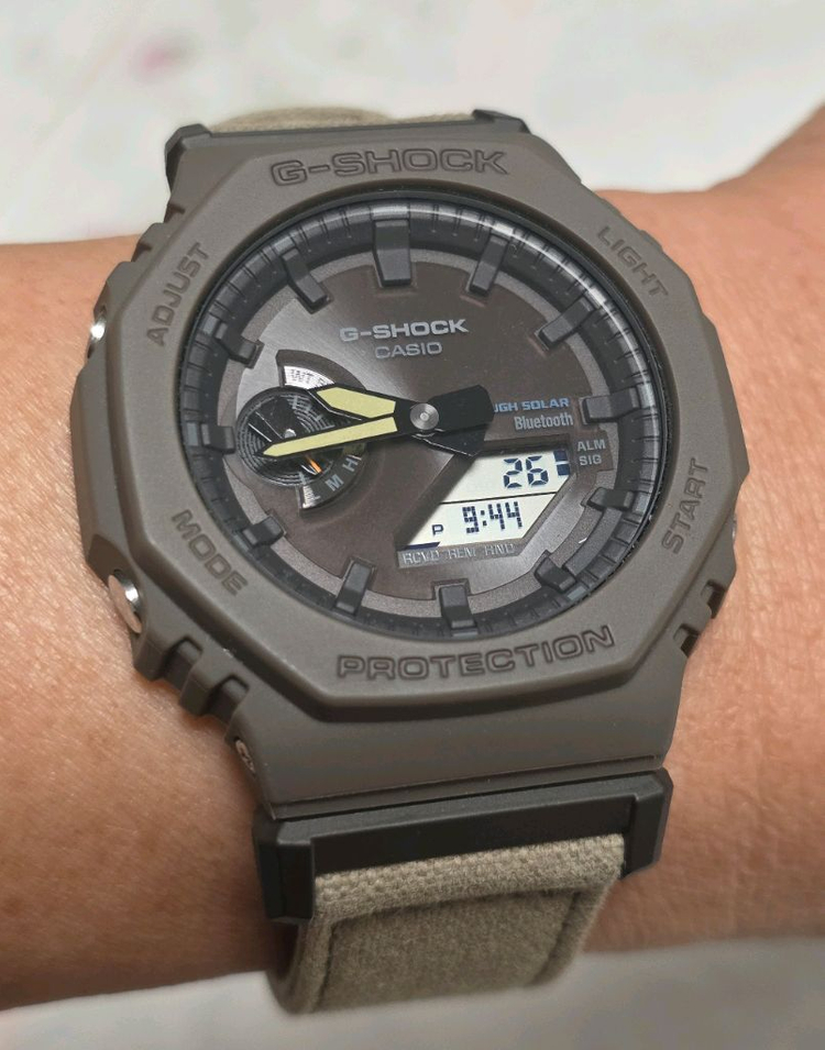 블루투스 지샥 G-SHOCK 태양광 이미지