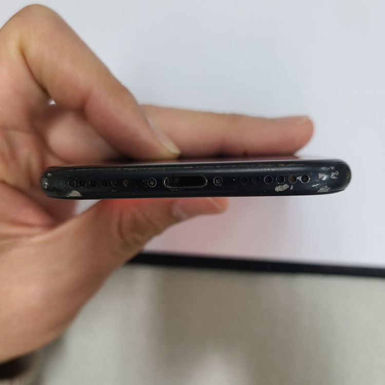 아이폰7 매트블랙 128G 인스타 빈티지폰 배터리92% 126679 이미지