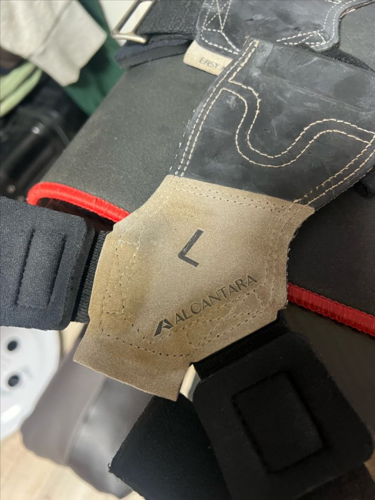 핏플렉스 알칸타라 헬스 스트랩 L 4만원 이미지