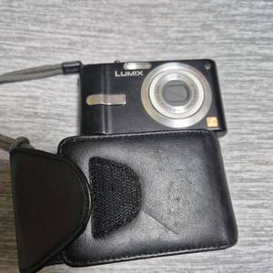 파나소닉 루믹스 DMC-FX12 디지털 카메라 이미지